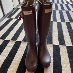 US 6 Maroon Hunter Boots
